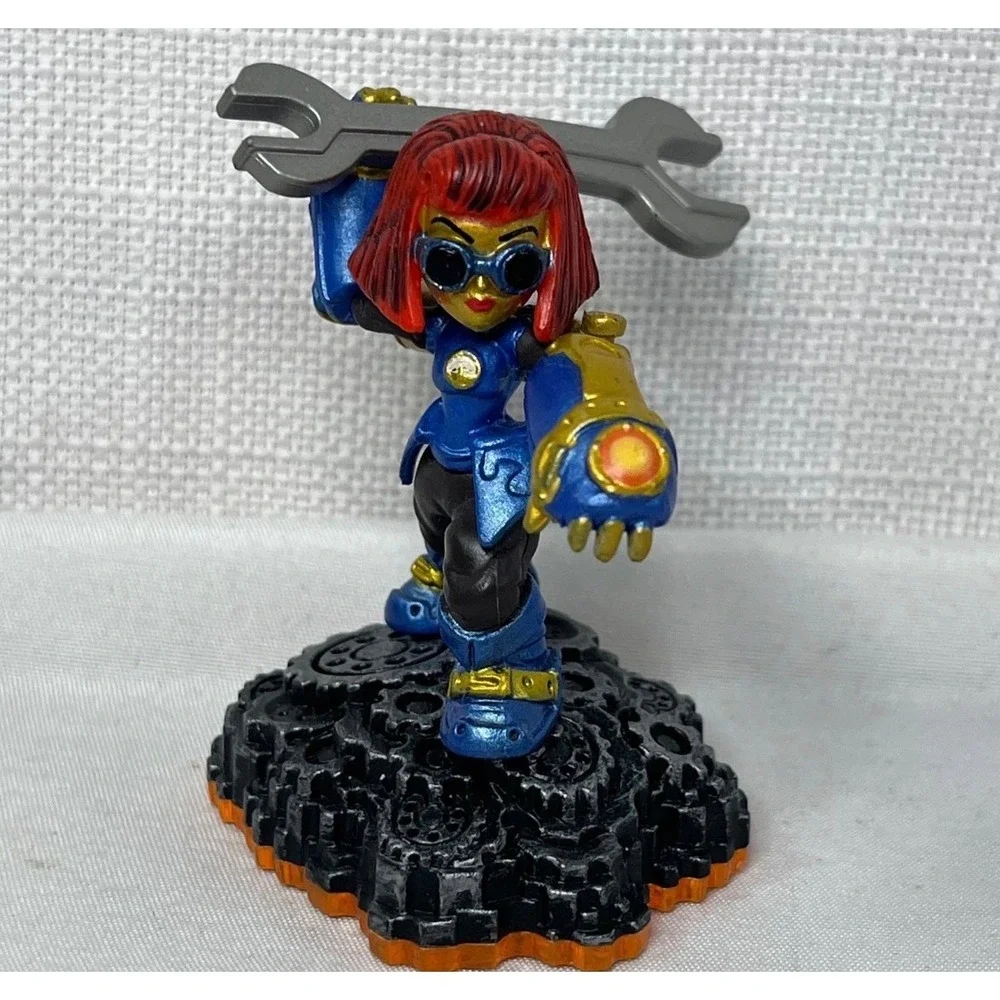 Skylanders Trap Team Gearshift Tech Element Figure Activision E4122 Blue